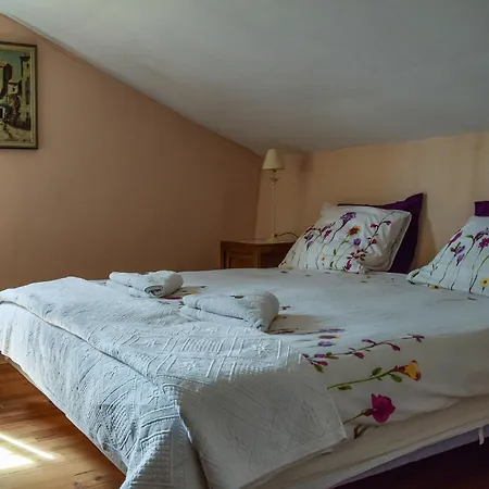 Snug Cottage In Saint Eutrope De Born With Pool *