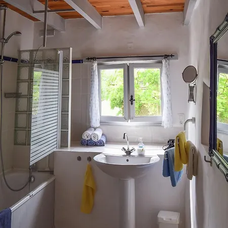 Holiday home Snug Cottage In Saint Eutrope De Born With Pool